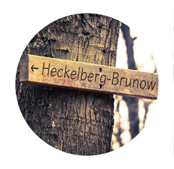 Makler Heckelberg-Brunow 16259 - Wegweiser